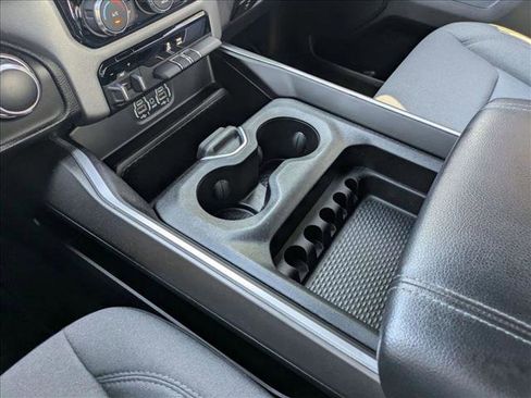 Used 2022 RAM 1500 Big Horn RWD image 12