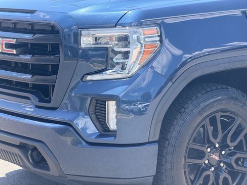 Used 2020 GMC Sierra 1500 Elevation w/ Elevation Value Package RWD image 8