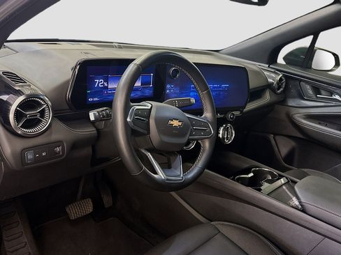 Used 2024 Chevrolet Blazer EV LT AWD/4WD image 18