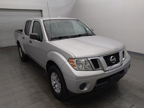 Used 2018 Nissan Frontier SV RWD image 13