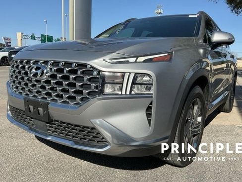 Used 2022 Hyundai Santa Fe SEL w/ Convenience + Premium Package image 4