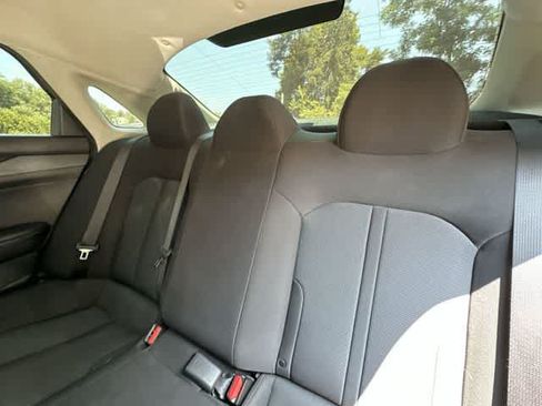 Used 2021 Kia K5 LX FWD image 15