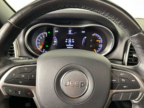 Used 2020 Jeep Grand Cherokee Limited w/ Luxury Group II image 13