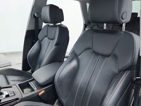 Used 2021 Audi Q5 Prestige w/ Prestige Package image 46