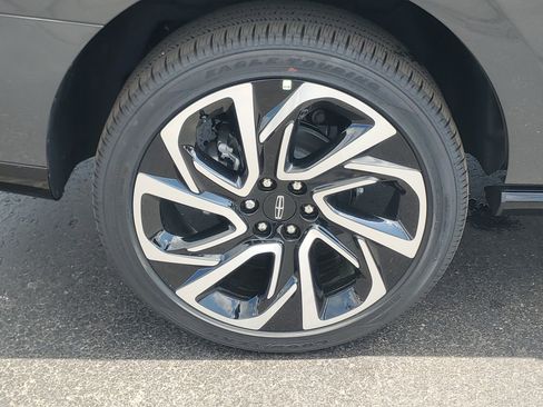 New 2026 Lincoln Navigator Black Label AWD/4WD image 5