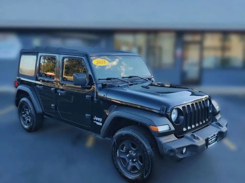 Used 2018 Jeep Wrangler Unlimited Sport image 1