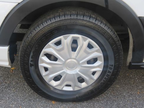 Used 2021 Ford Transit 350 XLT image 7