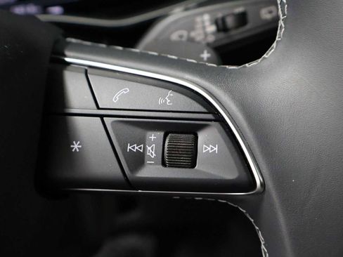 Used 2025 Audi Q8 Premium Plus w/ Premium Plus Package AWD/4WD image 26
