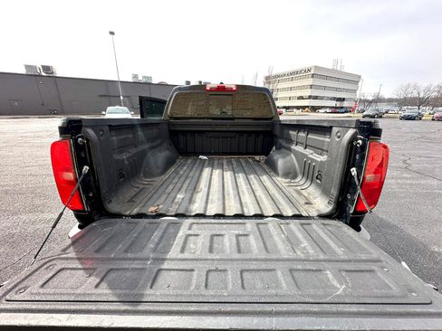 Used 2017 Chevrolet Colorado ZR2 w/ LPO, Premium Interior Package image 17