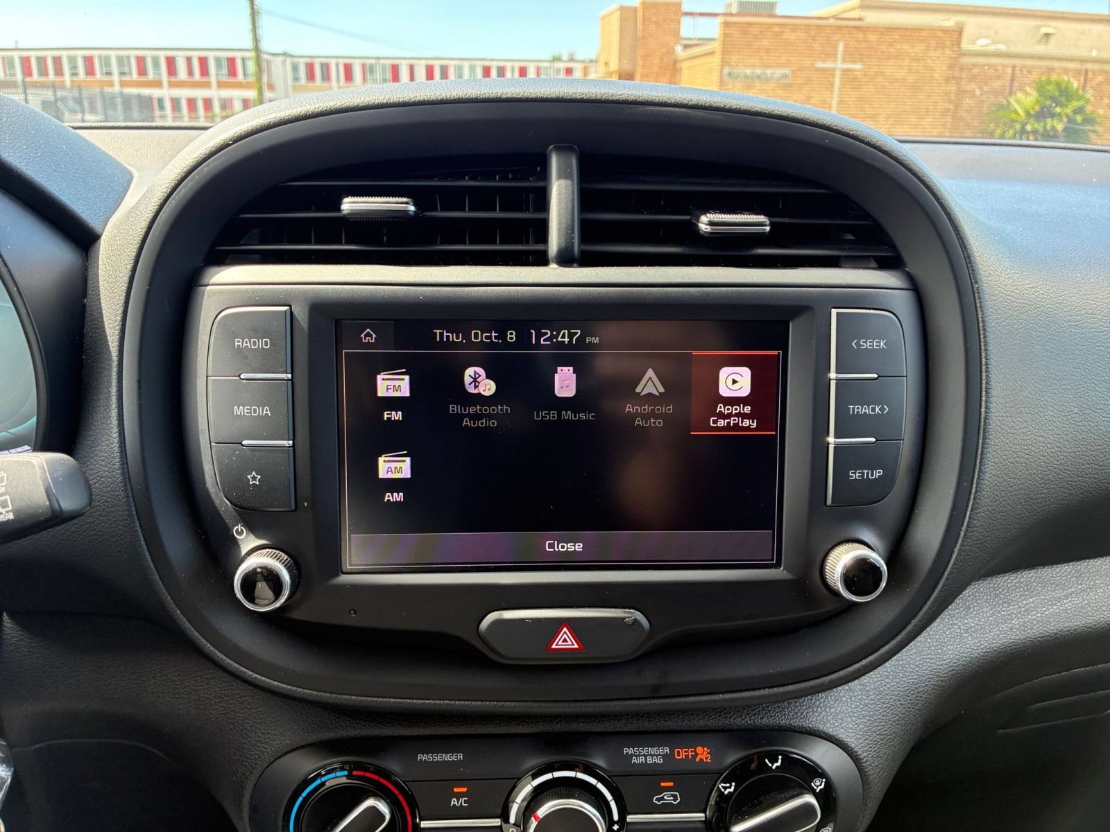 Used 2025 Kia Soul LX w/ LX Technology Package FWD image 19