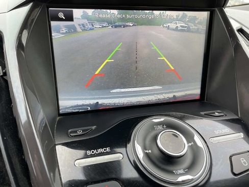 Used 2014 Ford Escape Titanium FWD image 29