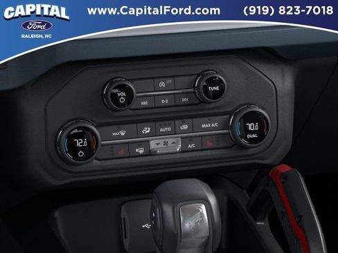 New 2025 Ford Bronco Heritage Edition AWD/4WD image 16