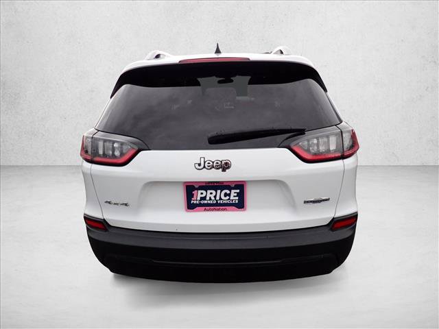 Used 2019 Jeep Cherokee Latitude w/ Popular Appearance Group AWD/4WD image 3