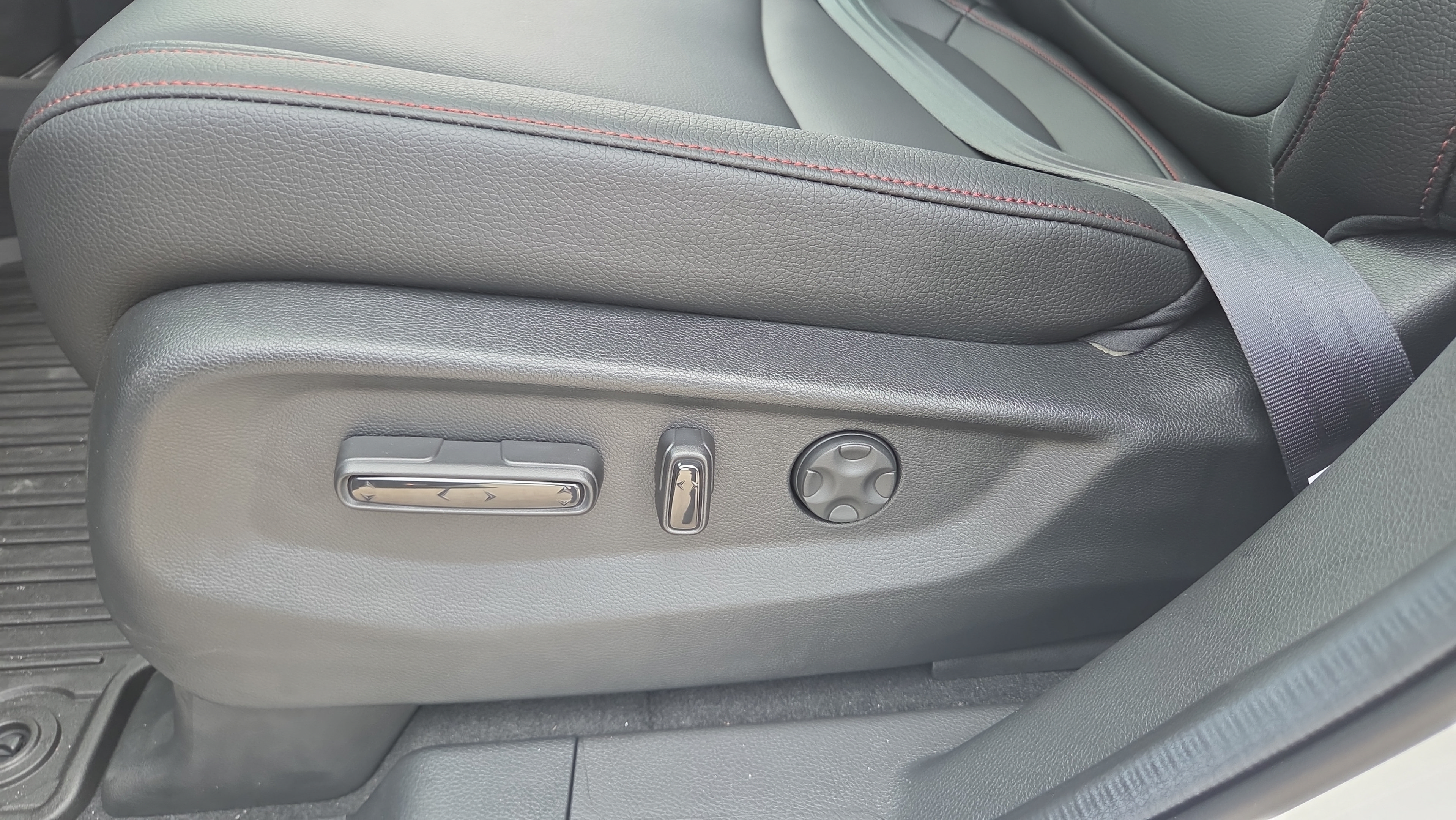 New 2026 Honda Odyssey Sport-L image 10