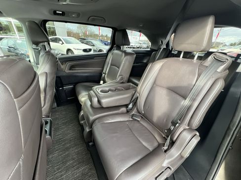 Used 2023 Honda Odyssey Touring image 25
