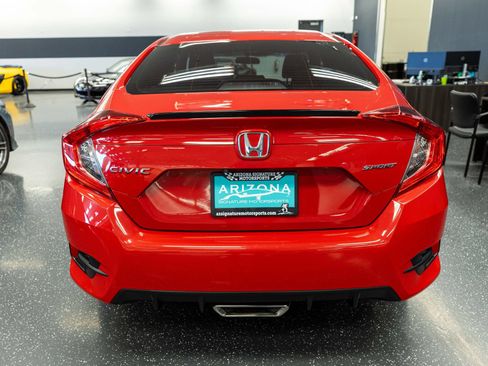 Used 2020 Honda Civic Sport image 7