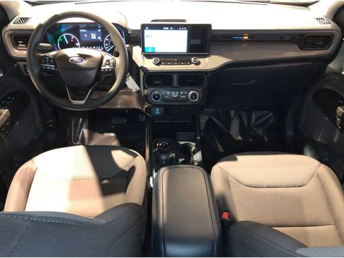 Used 2023 Ford Maverick XL image 23