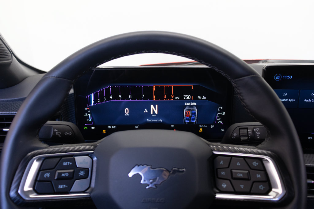 Used 2025 Ford Mustang GT RWD image 24