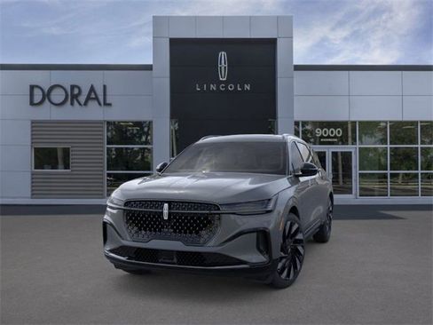 New 2025 Lincoln Nautilus Reserve w/ Jet Appearance Package image 2