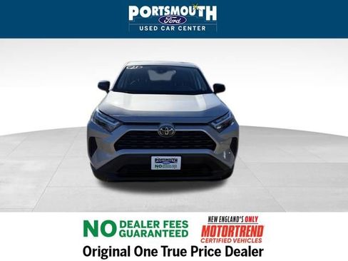Used 2023 Toyota RAV4 LE image 9