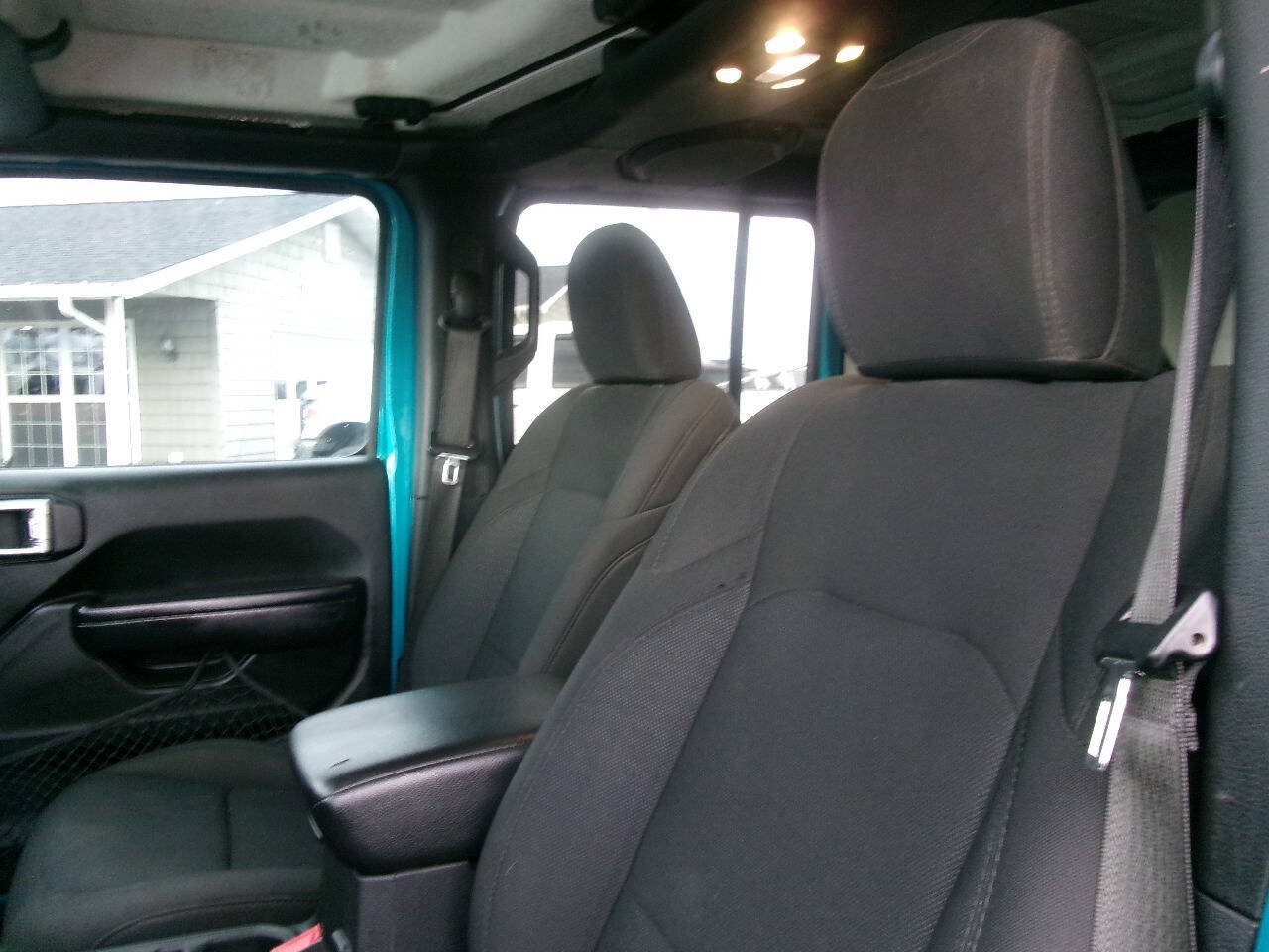 Used 2019 Jeep Wrangler Unlimited Sport S AWD/4WD image 10