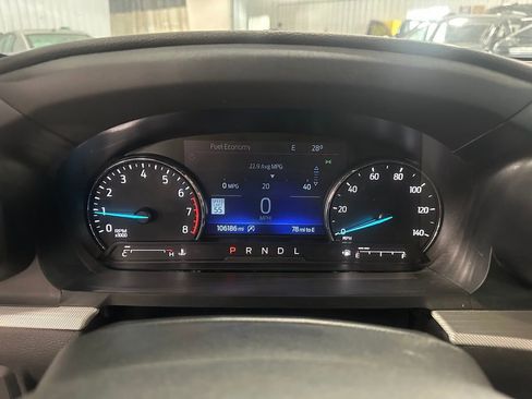 Used 2021 Ford Explorer XLT w/ Equipment Group 202A image 15