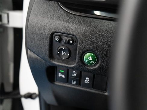 Certified 2022 Honda Pilot Black Edition image 26