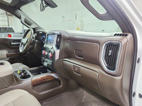 Used 2022 GMC Sierra 1500 SLT w/ SLT Premium Package image 36