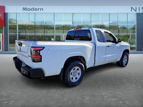 New 2026 Nissan Frontier S image 4