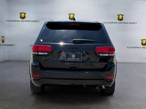Used 2022 Jeep Grand Cherokee Laredo X RWD image 4