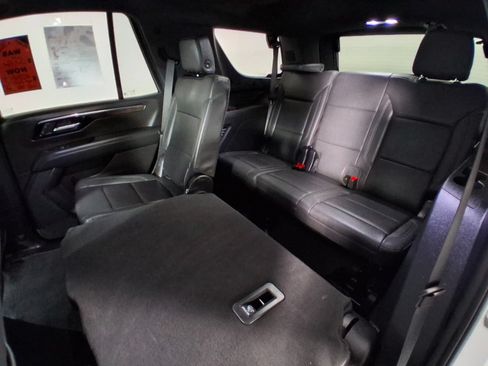 Used 2025 Chevrolet Tahoe LT AWD/4WD image 11