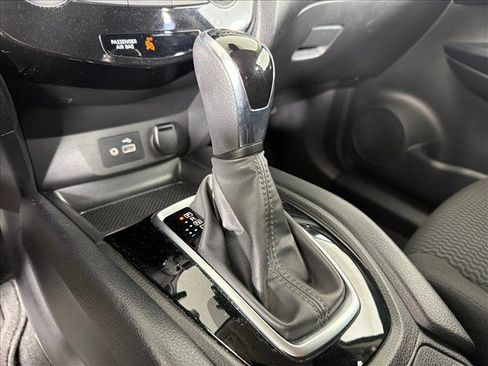 Used 2020 Nissan Rogue Sport S FWD image 30