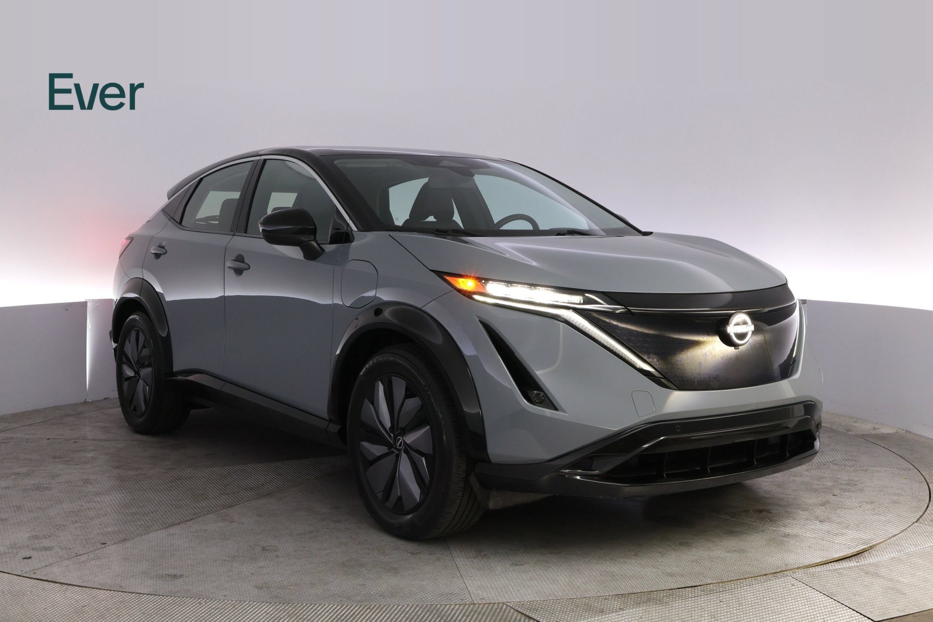 Used 2023 Nissan Ariya FWD image 13