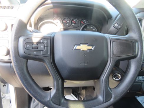 Used 2024 Chevrolet Silverado 1500 W/T w/ WT Value Package AWD/4WD image 12