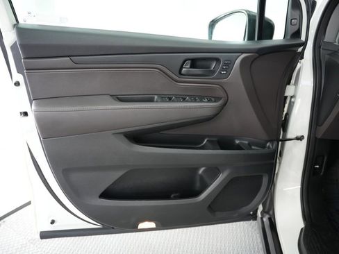 Used 2018 Honda Odyssey EX-L image 37