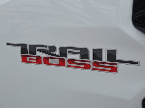 New 2026 Chevrolet Colorado Trail Boss image 9