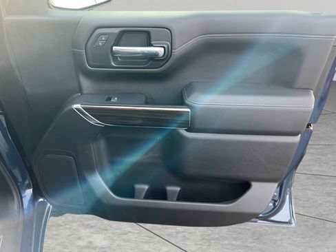 Used 2022 Chevrolet Silverado 1500 LT image 32