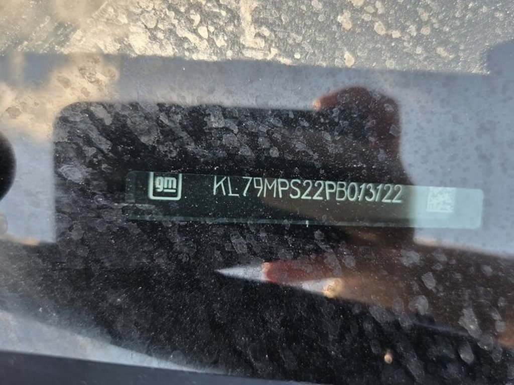 Used 2023 Chevrolet TrailBlazer LT FWD image 9
