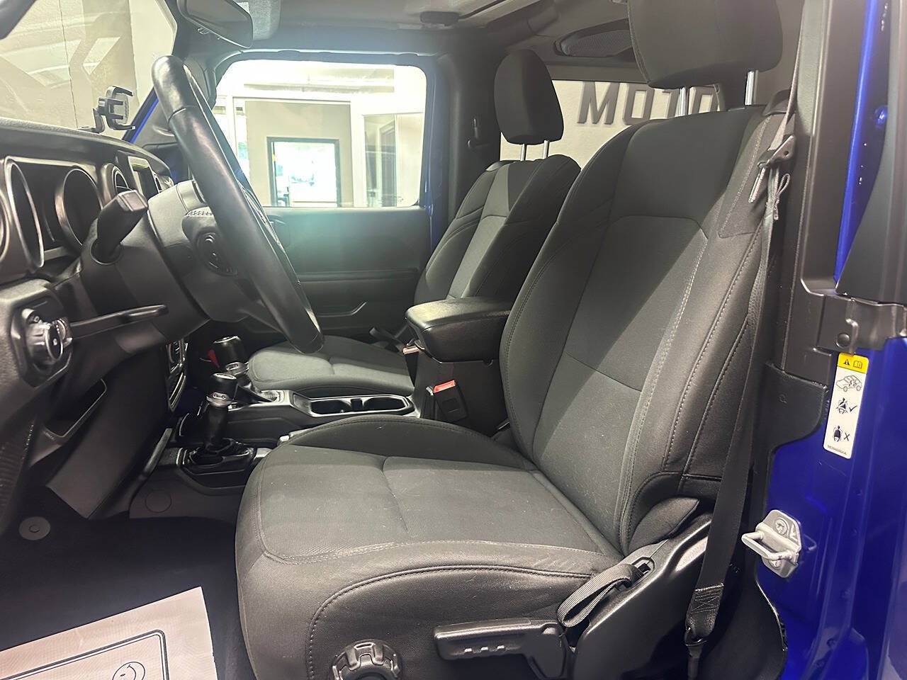 Used 2018 Jeep Wrangler Sport AWD/4WD image 21