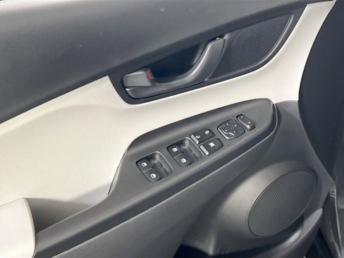 Used 2023 Hyundai Kona SEL w/ Cargo Package image 17