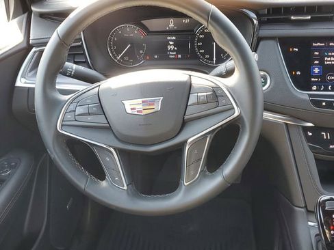 Certified 2025 Cadillac XT5 Luxury AWD/4WD image 28