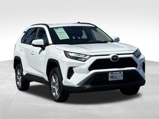 Used 2024 Toyota RAV4 XLE FWD video 2