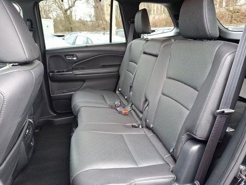 Certified 2021 Honda Passport Touring image 8