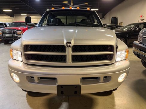 Used 2001 Dodge Ram 3500 Truck 4x4 Quad Cab image 15