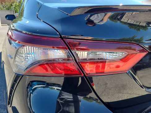 Used 2023 Toyota Camry SE FWD image 25