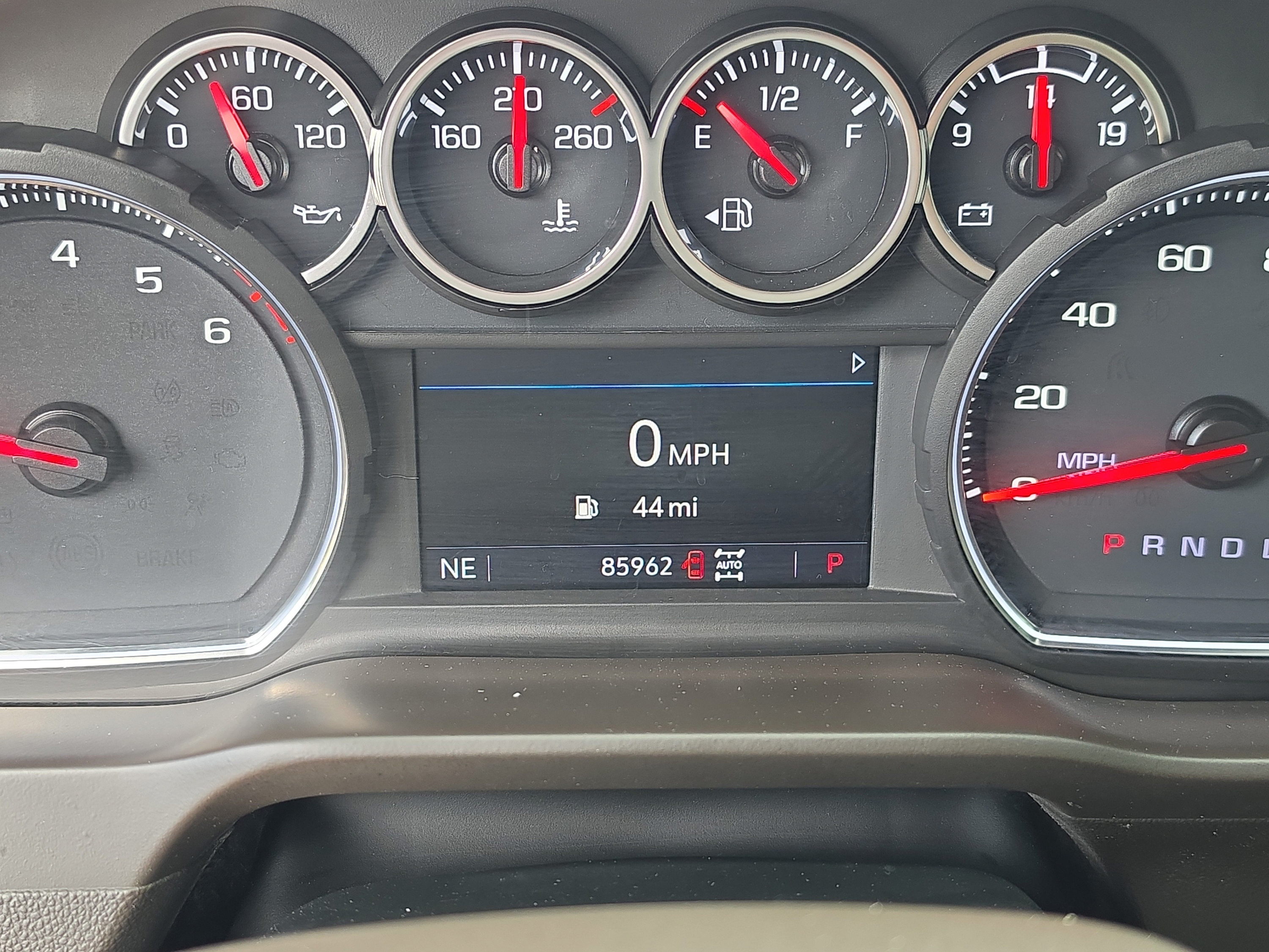 Used 2021 Chevrolet Silverado 1500 RST AWD/4WD image 39