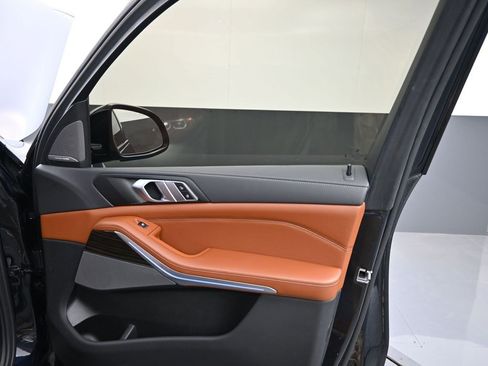 Certified 2023 BMW X5 M50i w/ Executive Package image 19