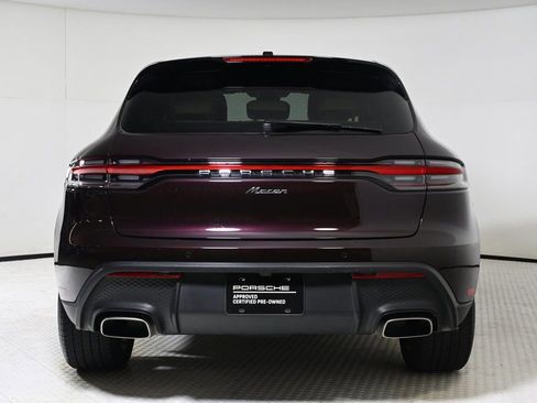 Certified 2024 Porsche Macan image 6