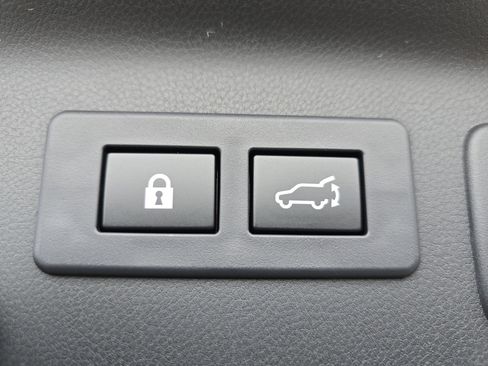 New 2025 Subaru Forester Limited image 16