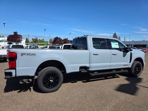 New 2025 Ford F350 Lariat w/ Lariat Ultimate Package image 28